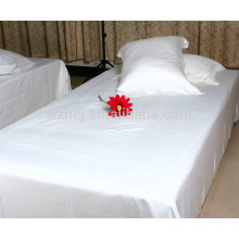 La ropa de cama de cama blanca del hospital del solo tamaño llano al por mayor del solo tamaño